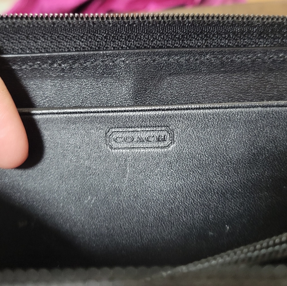 Coach Wallet - Picture 2 of 6
